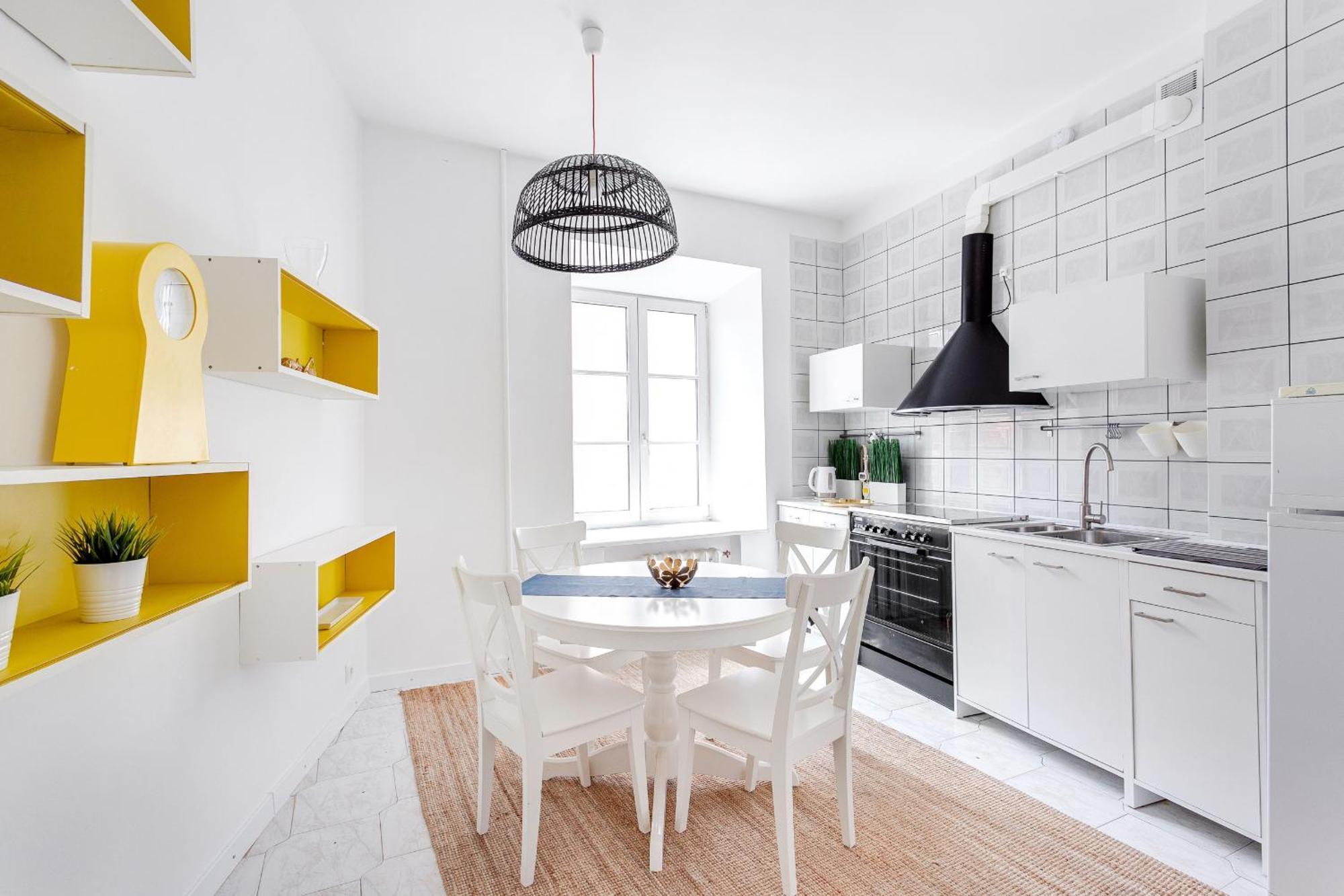 Cosy And Bright Saint Ignoto By Reside Baltic